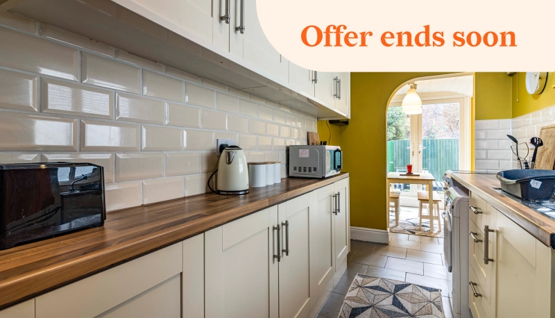 Kesteven Street - 3 Bed - Thumbnail 1